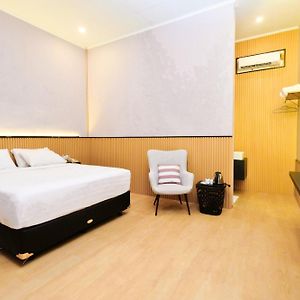 Berlian Abadi Hotel